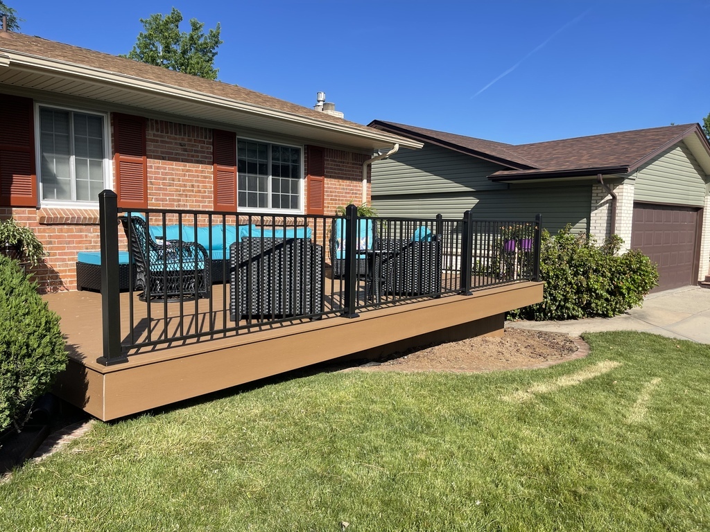 Outdoor deck built by a professional deck builder in Colorado